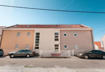 Apartment Katarina has Balcony rooms