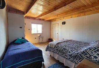 100experienciaschile allows 18 year olds to book a room