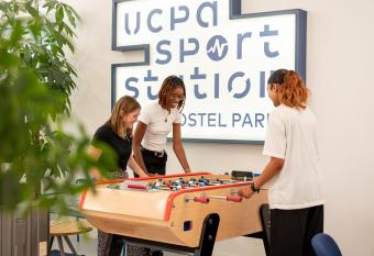UCPA SPORT STATION HOSTEL PARIS allows 18 year olds to book a room
