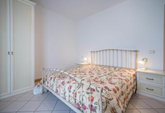 Villa Ines Bilocale 1 has Balcony rooms