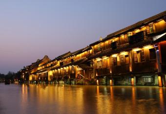 Wuzhen Guest House (In Xizha Scenic Area - ticket not included) has Balcony rooms