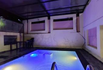 Castillo Luxury Villa by Stellar Stays has Balcony rooms