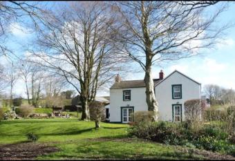 Large Country Cottage with extensive grounds in Pembrokeshire allows 18 year olds to book a room