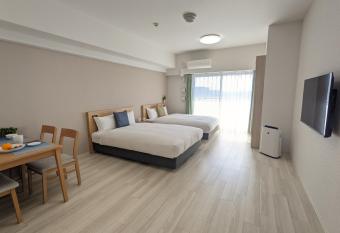 ESLEAD HOTEL Namba Daikokucho has Balcony rooms