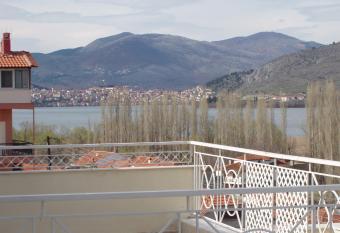 Dimitra Guesthouse has Balcony rooms