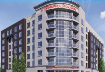 Hampton Inn and Suites Huntsville Downtown has Balcony rooms