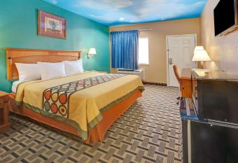 Sapphire Inn and Suites allows 18 year olds to book a room