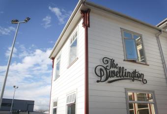 The Dwellington has Balcony rooms