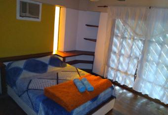 T&A RESIDENCE Aeropuerto Ezeiza has Balcony rooms