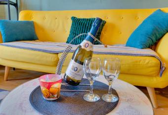 SPA apartment YANG - jakkuzi, sauna, spa has Balcony rooms