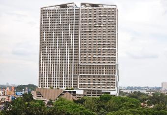 Apartement Springwood By LiviRooms Tangerang has Balcony rooms