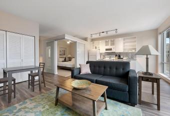 All in One Resort Style Vacation with Beautiful Rooftop 335 allows 18 year olds to book a room