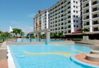 Bukit merah lake town resort suria service apartment has Balcony rooms