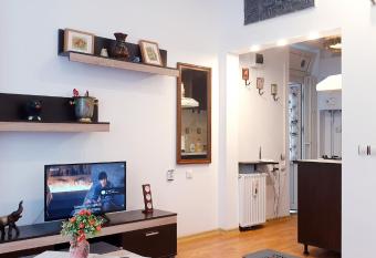 Piata Sfatului Bra  ov 1 has Balcony rooms