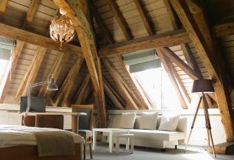 Auberge d Etoy allows 18 year olds to book a room