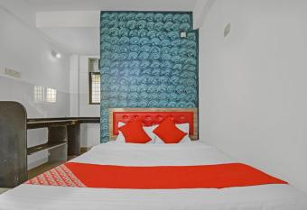 Flagship Jamtha Hotel Guest House allows 18 year olds to book a room