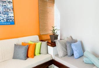 Apartamento Praia de Mariscal em Bombinhas SC - Canela Flats 01 allows 18 year olds to book a room
