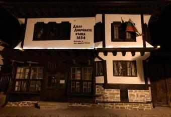 Gradpa Dobry s House has Balcony rooms