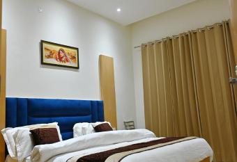 KOZZY B&B has Balcony rooms