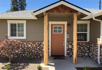 Riverside Cabin 1 allows 18 year olds to book a room