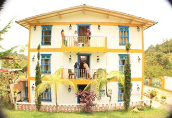 Alegria Hostel Boutique has Balcony rooms