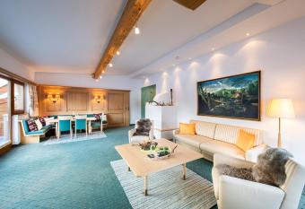 Hotel R  ssle Superior has Balcony rooms