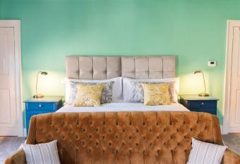 The Boarding House allows 18 year olds to book a room