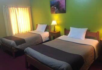 Hospedaje Turistico Recoleta allows 18 year olds to book a room