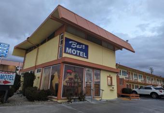 Best Motel allows 18 year olds to book a room