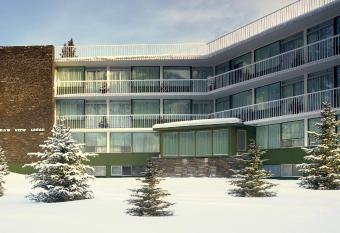 Bow View Lodge has Balcony rooms