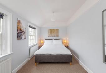 The King s Meadery allows 18 year olds to book a room