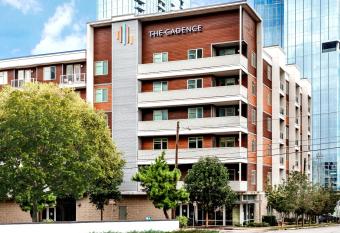 Placemakr Music Row has Balcony rooms