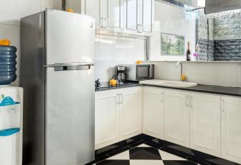 Villa Lavana - 3 Bedrooms has rooms with a private hot tub