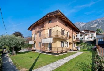 Sibi Apartment has Balcony rooms