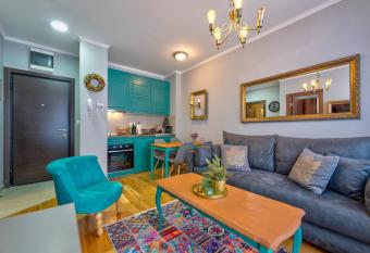 Titova Vila Apartman Jelka has Balcony rooms