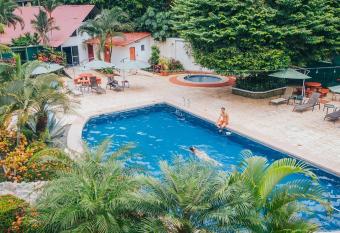 Hotel Nahomi Divisamar by LHR has Balcony rooms