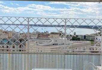 terrazza adda allows 18 year olds to book a room