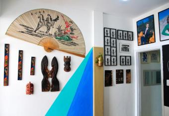 Dois em cena - apartamento aconchegante e tranquilo no Centro do Rio allows 18 year olds to book a room