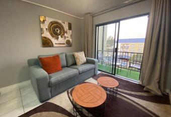 Insaka s Greenlee 3 Luxurious Apartment allows 18 year olds to book a room