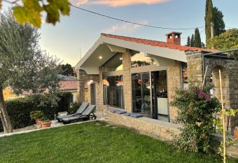 Studio Solare allows 18 year olds to book a room