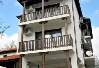 Family Hotel and Restaurant Plamena has Balcony rooms