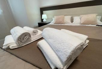 Mini B&B - Enrico Fermi has Balcony rooms