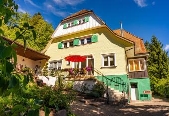 J  gerhaus Donaueschingen allows 18 year olds to book a room