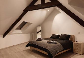 Duplex appartement 4-6 pers La Traction Avant has Balcony rooms