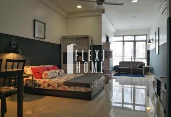 9am-5pm, SAME DAY CHECK IN AND CHECK OUT, Work From Home, Shaftsbury-Cyberjaya, Comfy Home by Flexihome-MY allows 18 year olds to book a room