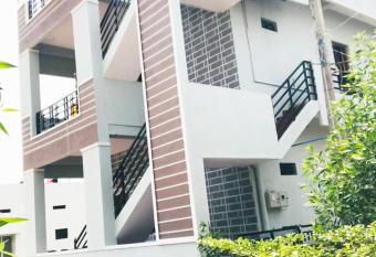 Veeru Homestay has Balcony rooms