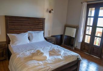 IMON Pieria CLUB has Balcony rooms