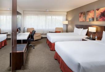 Delta Hotels by Marriott Calgary South has Balcony rooms