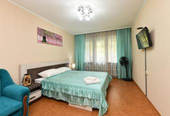                        11-                       , 4 has Balcony rooms