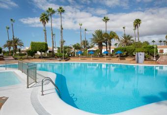 Las Vegas Golf 316 has Smoking/Balcony rooms